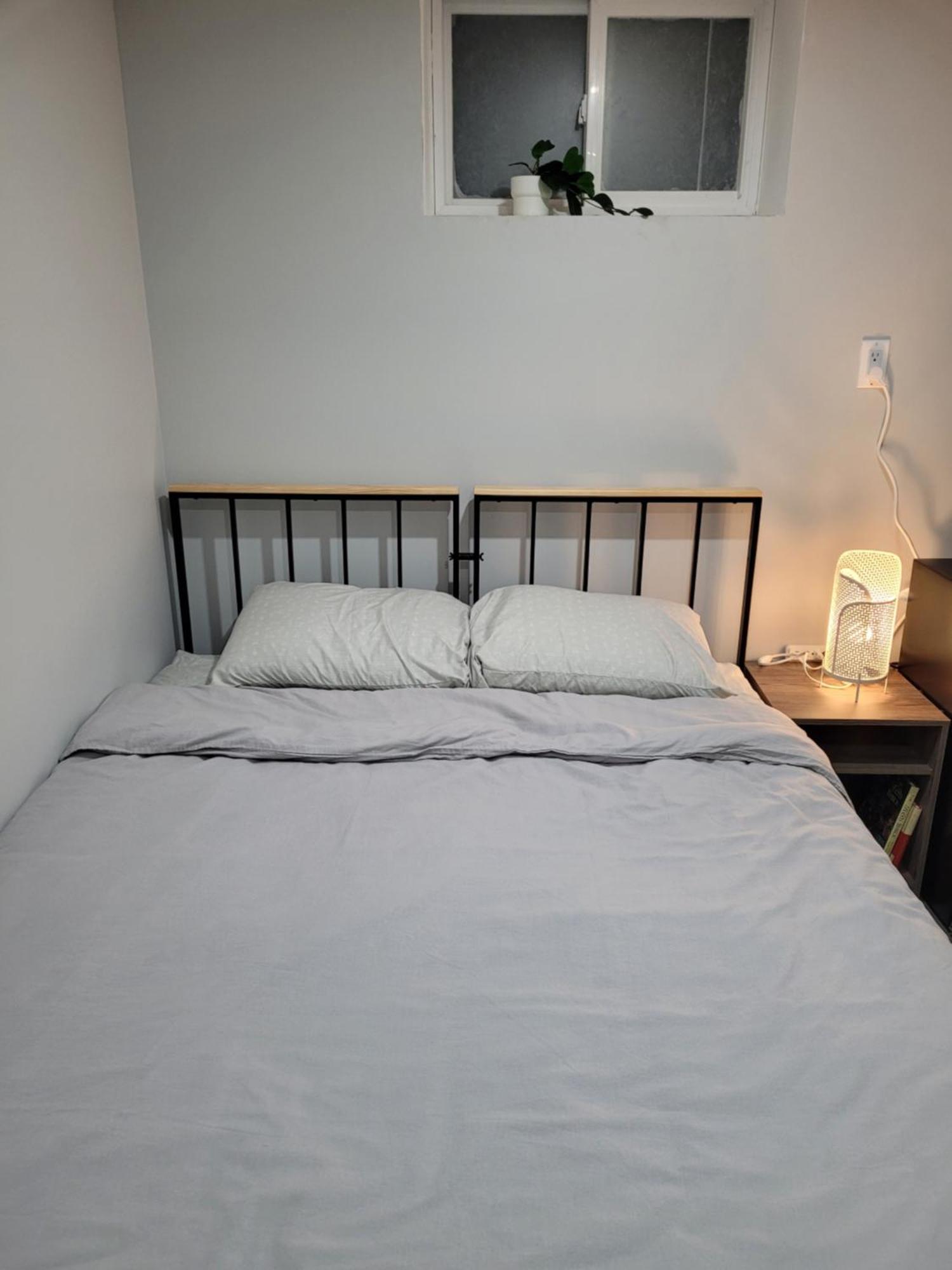 Guest House Basement - Master Bedrooms In Bayview Village Toronto Eksteriør bilde